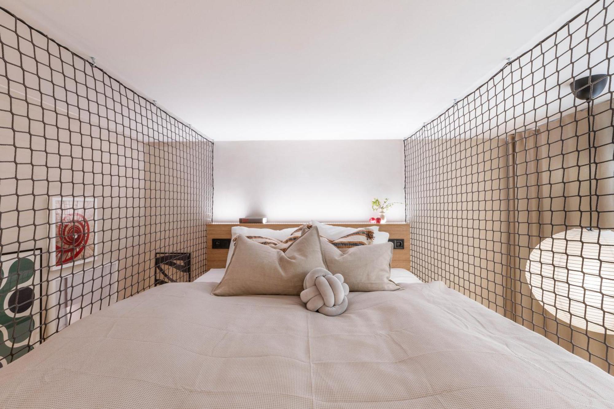 Turnkey I Charles Square Apartament