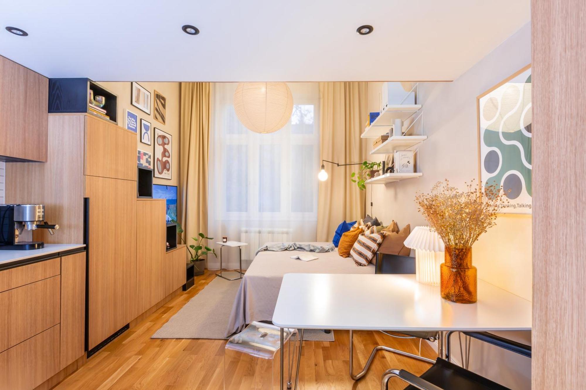 Turnkey I Charles Square Praga