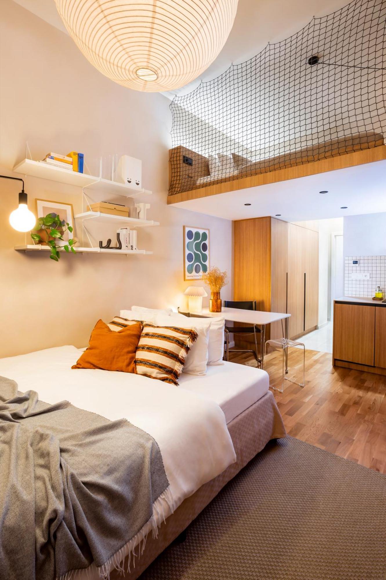 Turnkey I Charles Square * Praga